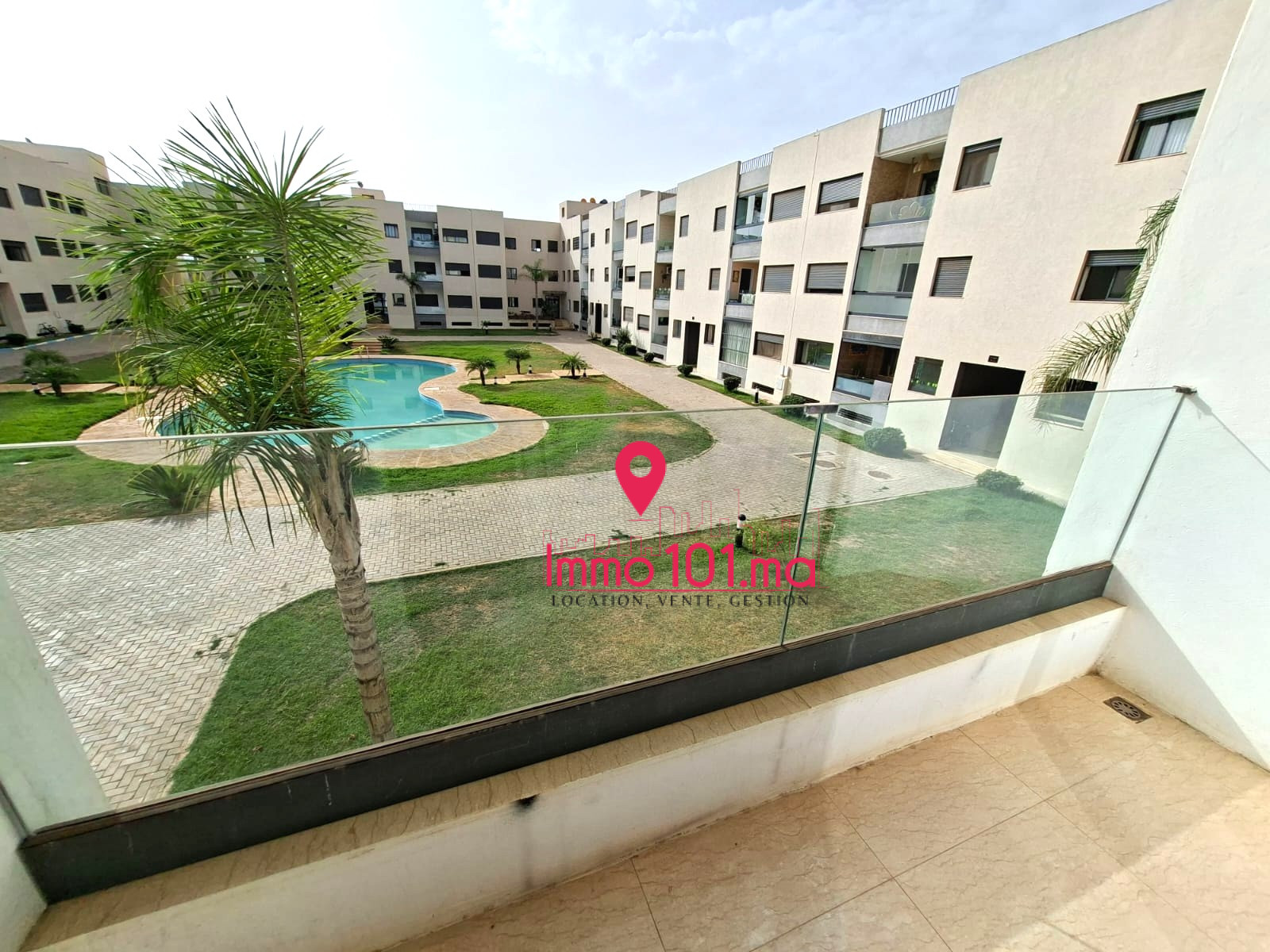 Appartement meublé à louer à Harhoura – Val d’Or SILAM2542